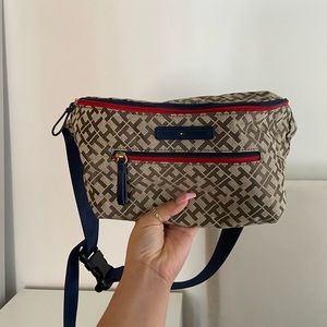 SOLD - Tommy Hilfiger - Fanny Pack